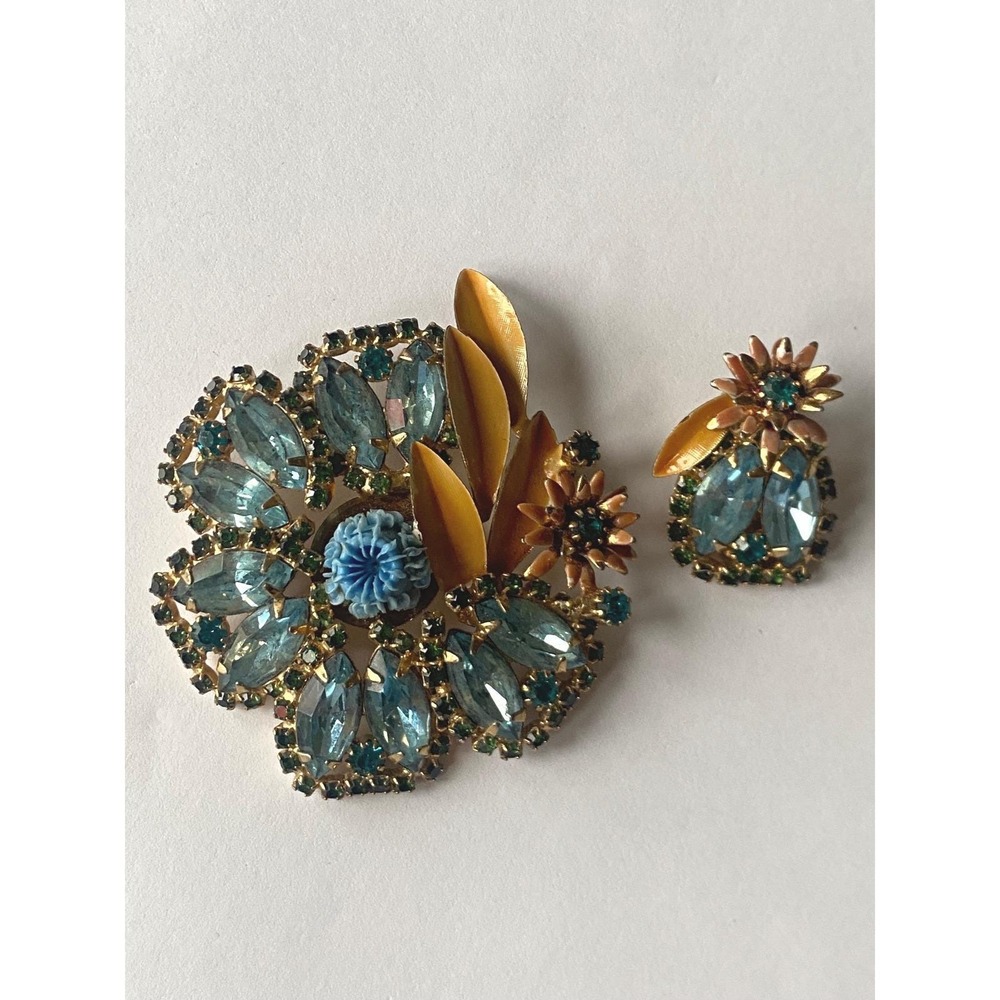 Vintage Alice Caviness Blue Rhinestone Floral Brooch & (1)‎ earring Gold Tone